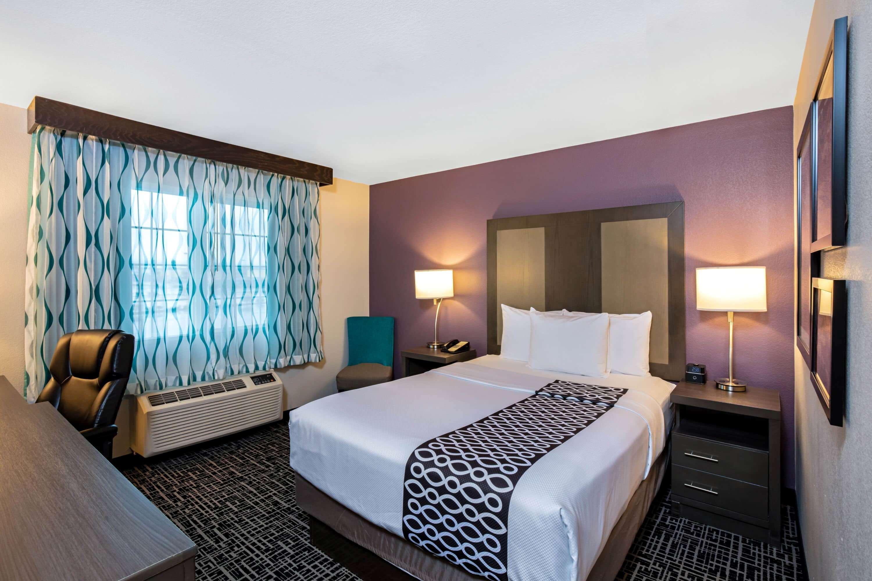 La Quinta & By Wyndham Nellis Las Vegas