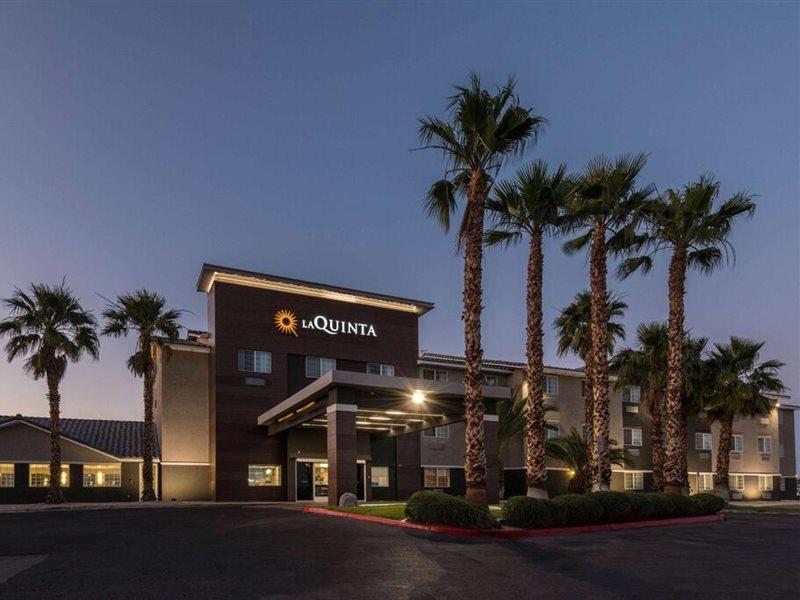 La Quinta & By Wyndham Nellis