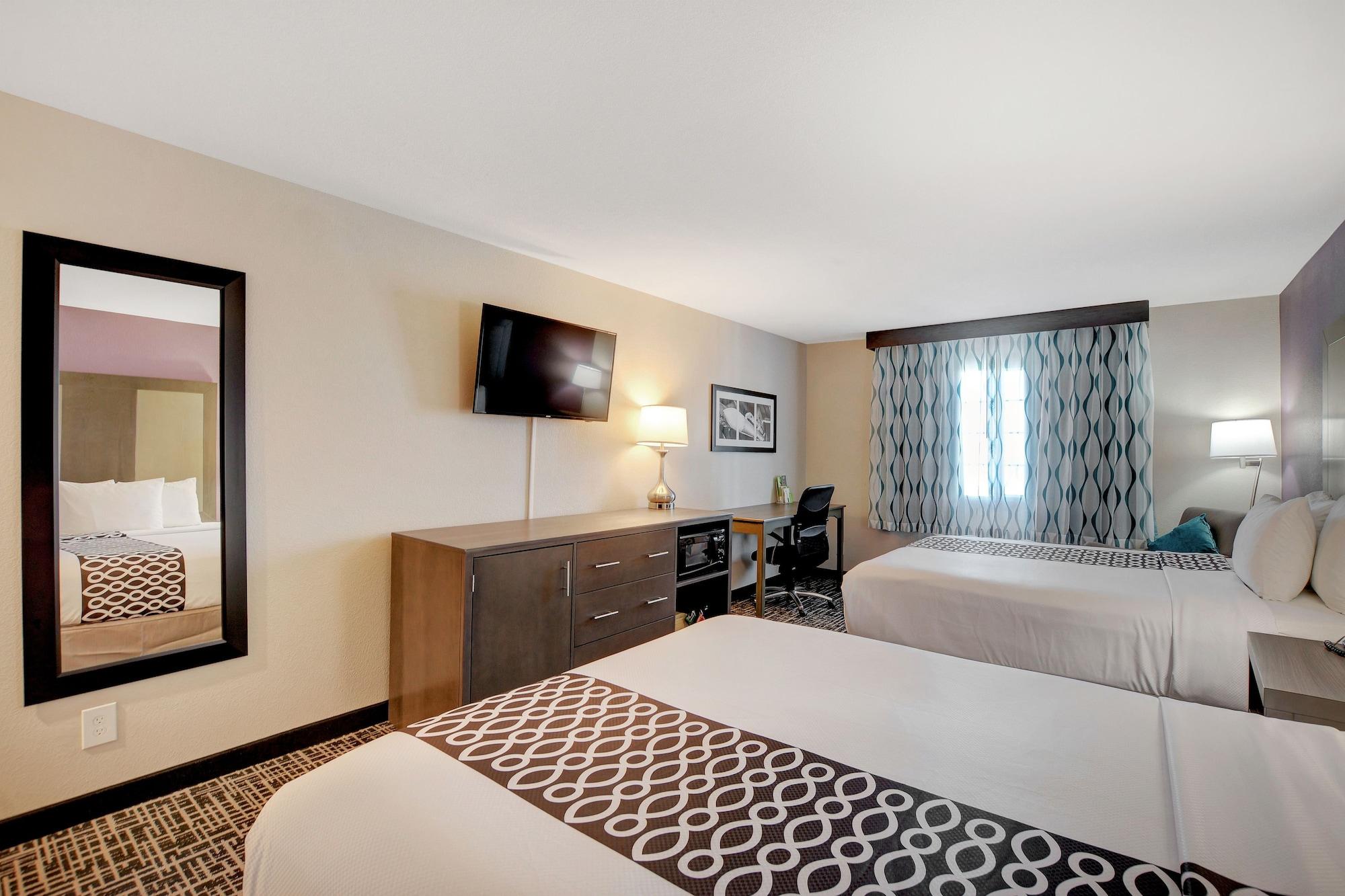 Hotel La Quinta & By Wyndham Nellis Las Vegas