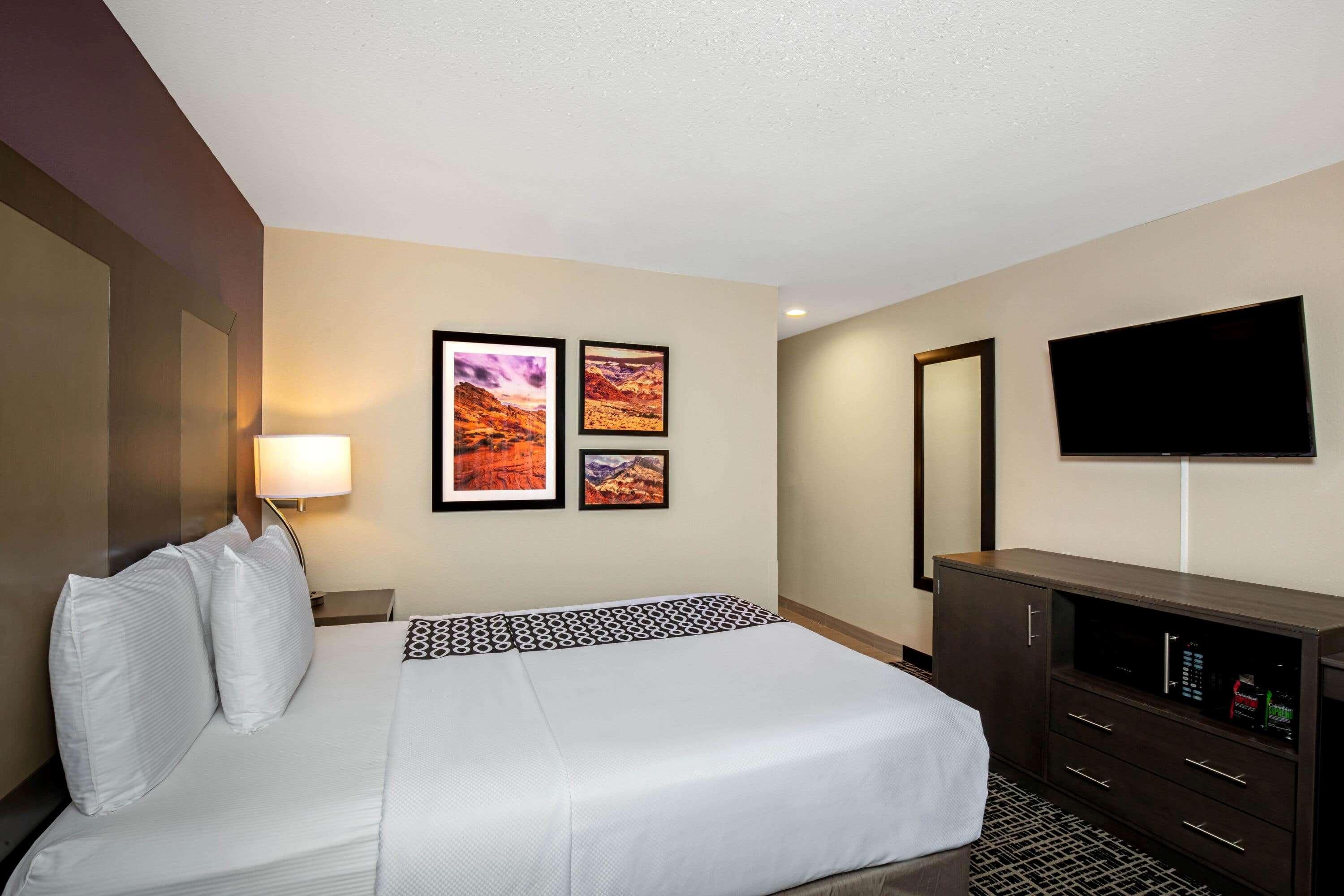 Hotel La Quinta & By Wyndham Nellis